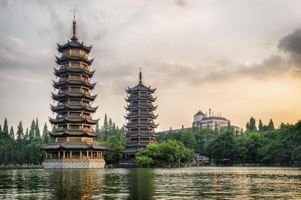 Guilin Lotus Hotel Eksteriør billede